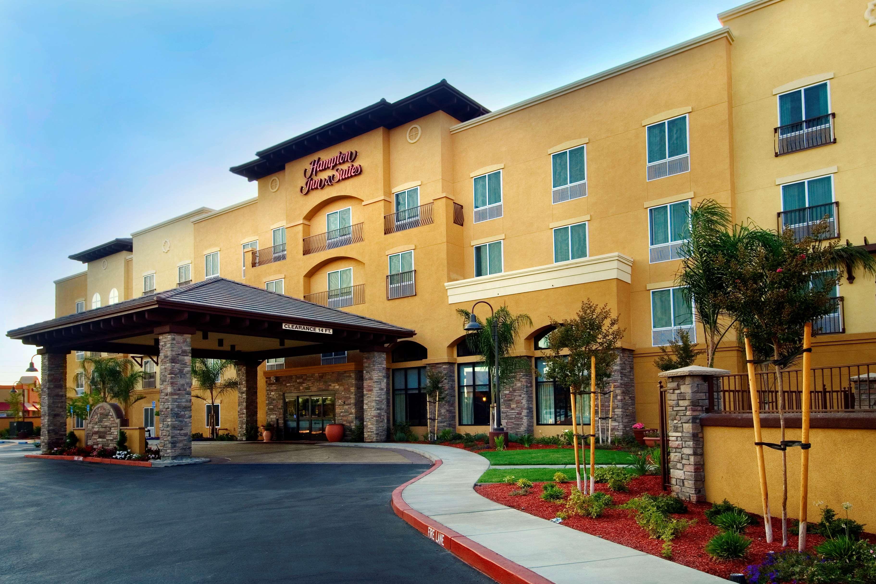 Hampton Inn & Suites Lodi Exteriör bild